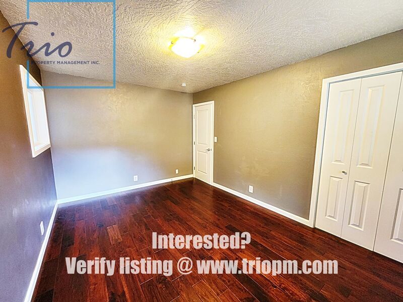 Beautiful 4 Bed 3 Bath Modern Home with Two Bonus Rooms property image