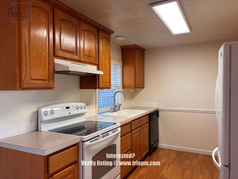 3 Bed 1 Bath in Desirable Eugene Neighborhood property image