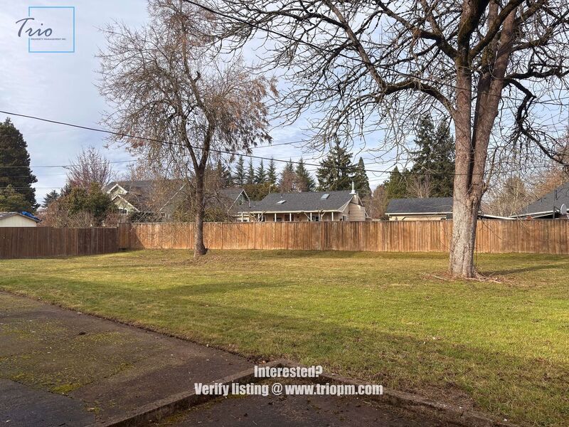 Lovely 3 Bed 1 Bath home near Valley River Area Eugene property image