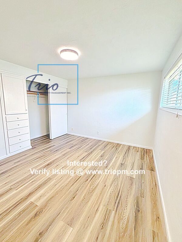 Updated 2 BR/1 BA duplex on Norkenzie! property image