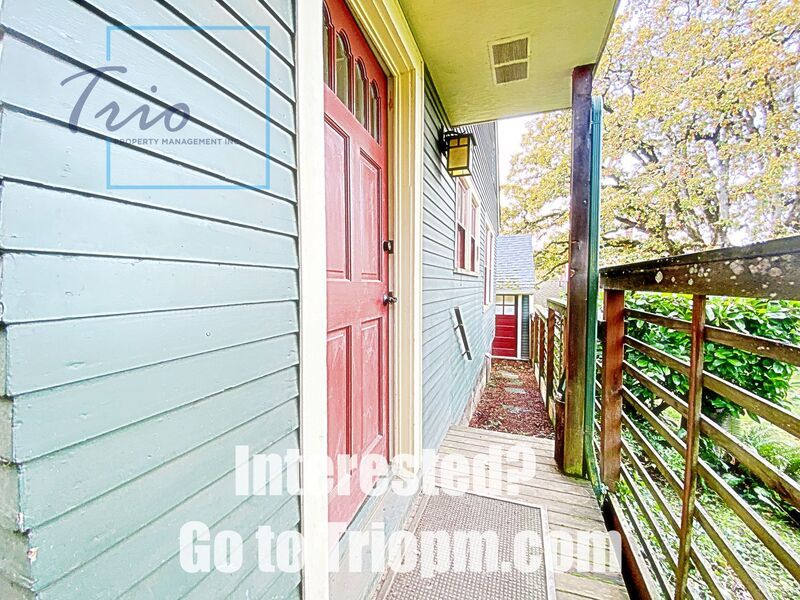 Charming 3 BR/2 BA home! Great location!!! property image