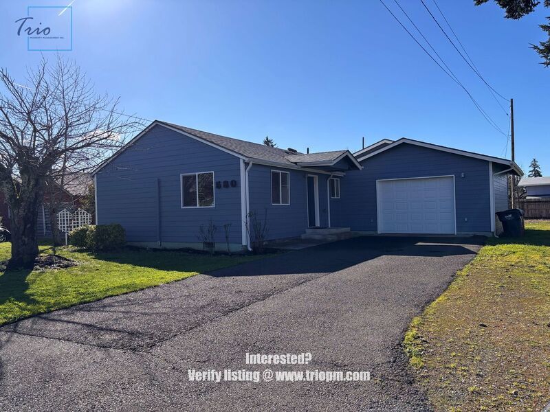 Gorgeous 3 bed 2 bath in Desirable Springfield Neighborhood property image