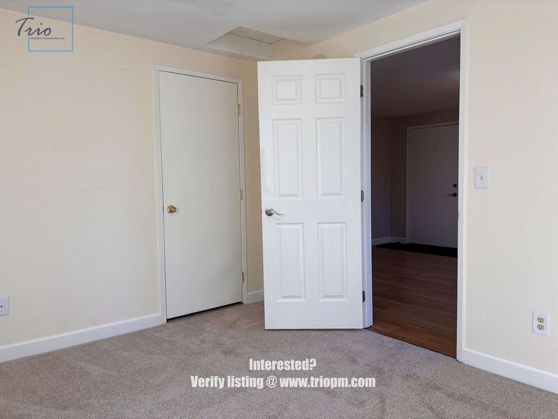 Gorgeous 3 bed 2 bath in Desirable Springfield Neighborhood property image