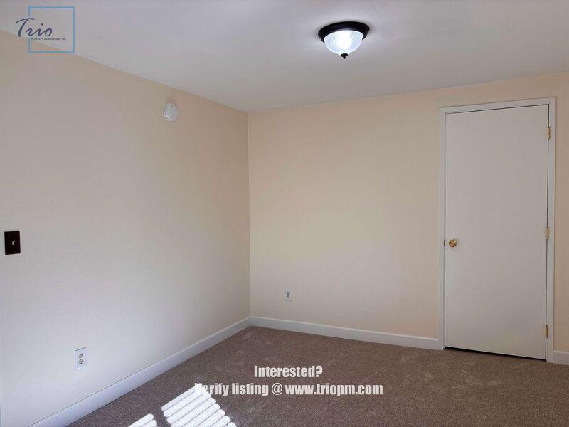 Gorgeous 3 bed 2 bath in Desirable Springfield Neighborhood property image