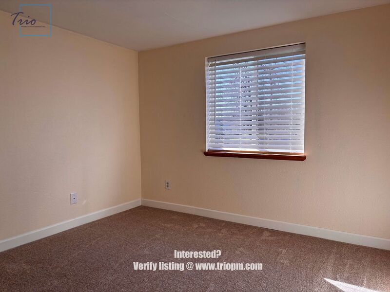 Gorgeous 3 bed 2 bath in Desirable Springfield Neighborhood property image