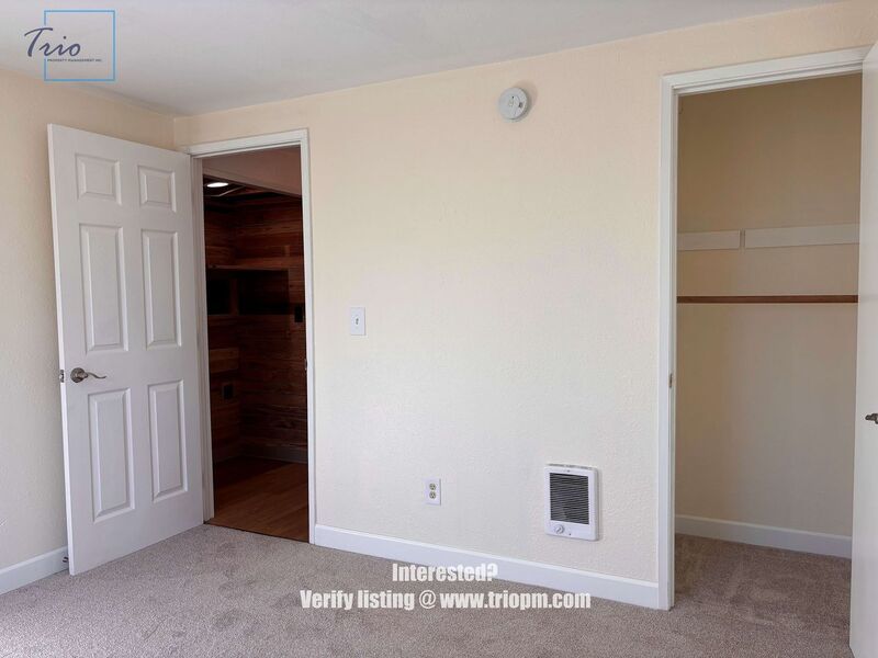 Gorgeous 3 bed 2 bath in Desirable Springfield Neighborhood property image