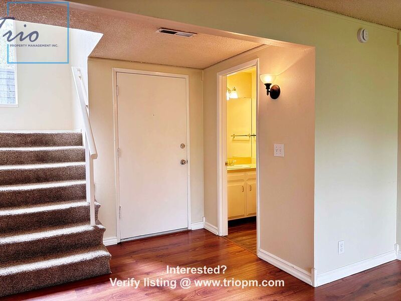 Spacious 2-Bed 2.5-Bath Townhome with Private Deck, 2-Car Garage & HOA Landscaping in Eugene property image
