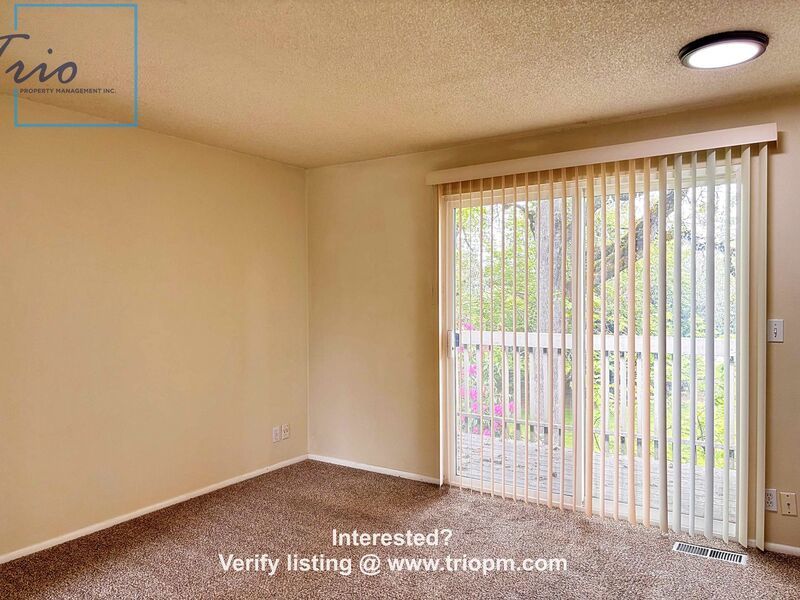 Spacious 2-Bed 2.5-Bath Townhome with Private Deck, 2-Car Garage & HOA Landscaping in Eugene property image