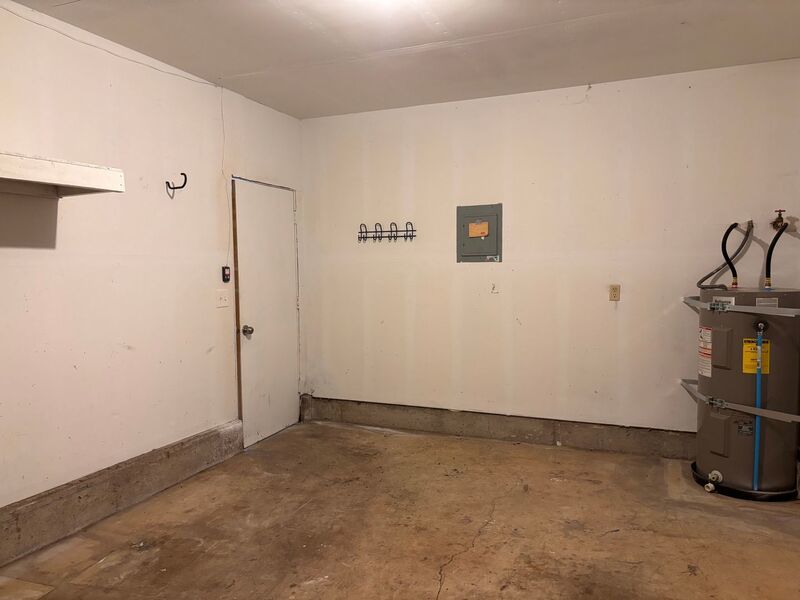 2BR/1BTH Duplex in Cal Young neighborhood! property image