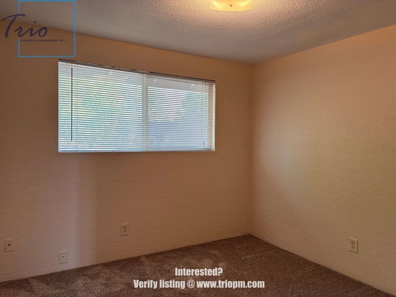 Spacious 3-Bedroom Duplex with Fireplace, Fenced Yard and Attached Garage property image