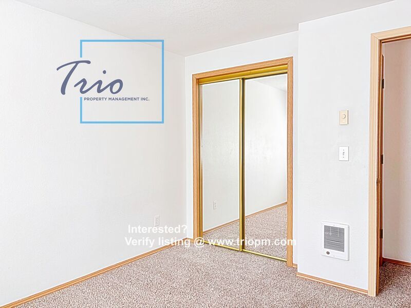 Great 3BR/2BA home off of River Rd! property image