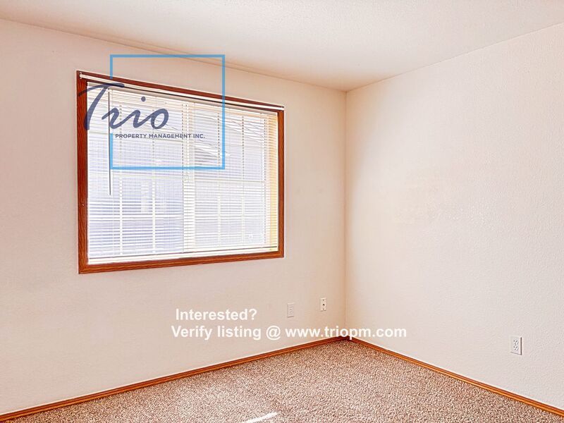 Great 3BR/2BA home off of River Rd! property image
