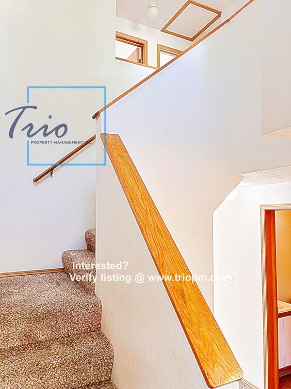 Great 3BR/2BA home off of River Rd! property image
