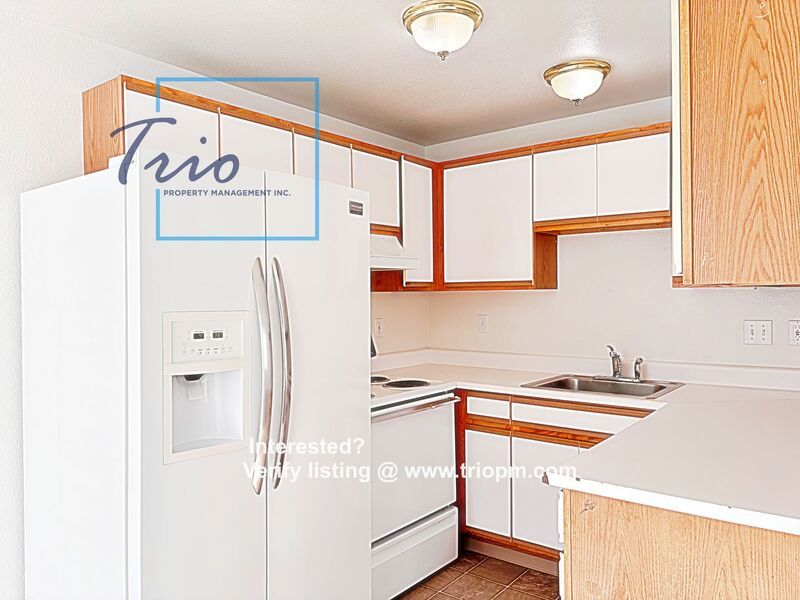 Great 3BR/2BA home off of River Rd! property image