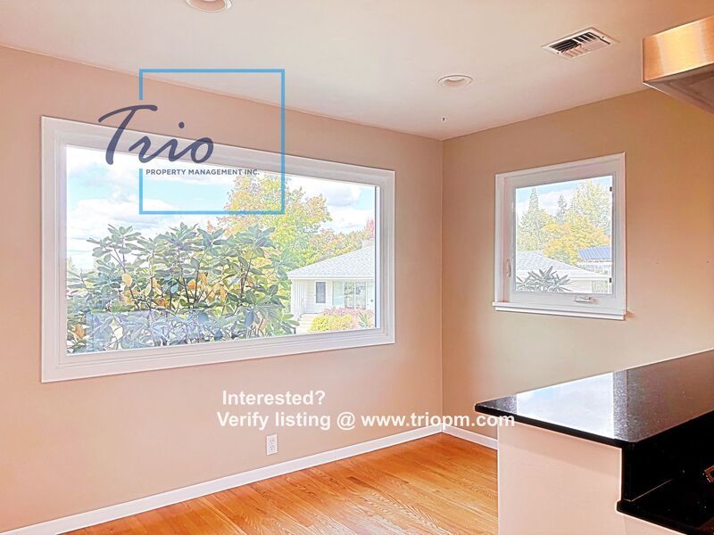 Charming & Spacious 3 Bd 2 BA! property image