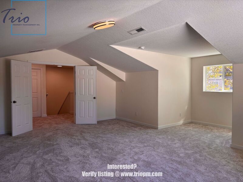3-Bedroom, 2.5-Bath Home with Bonus Room, Kitchen Island and Attached Garage property image