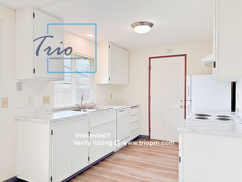 Lovely 3 bedroom 2 bath home! property image