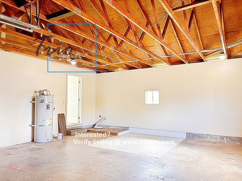 Lovely 3 bedroom 2 bath home! property image